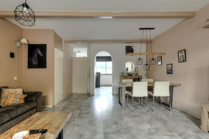 Foto 13 van Benraatshoef 227