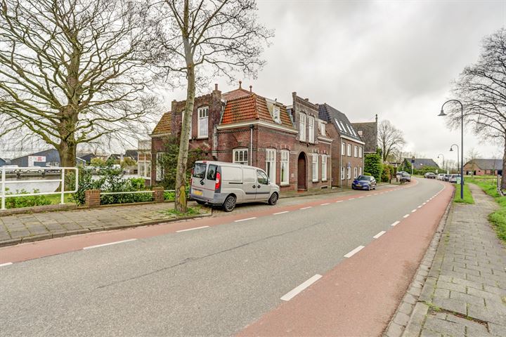 View photo 3 of Dorpsstraat 72