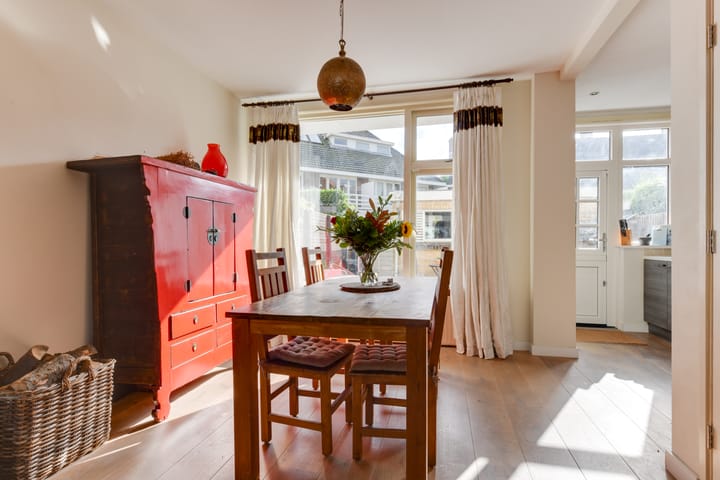 Foto 13 van Waerdendelstraat 2