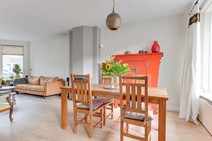 Foto 14 van Waerdendelstraat 2