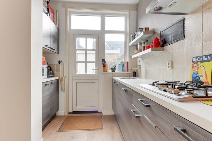 Foto 15 van Waerdendelstraat 2