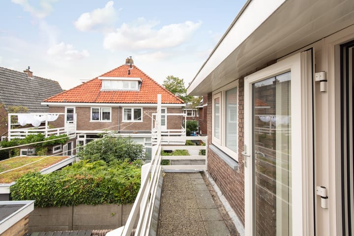 Foto 34 van Waerdendelstraat 2