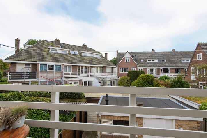 Foto 36 van Waerdendelstraat 2