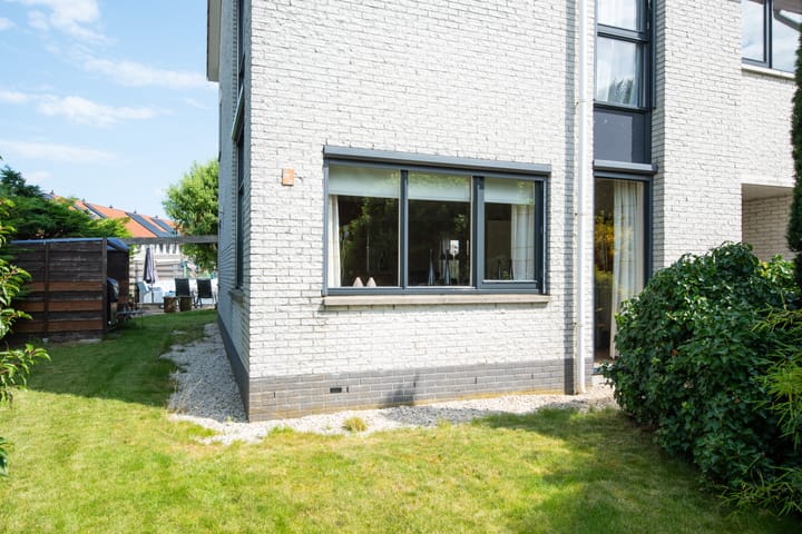 Foto 40 van Renoirhof 99