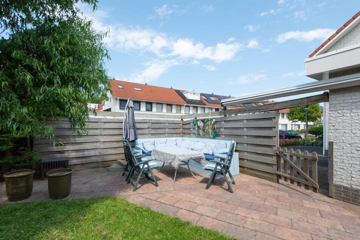 Foto 44 van Renoirhof 99