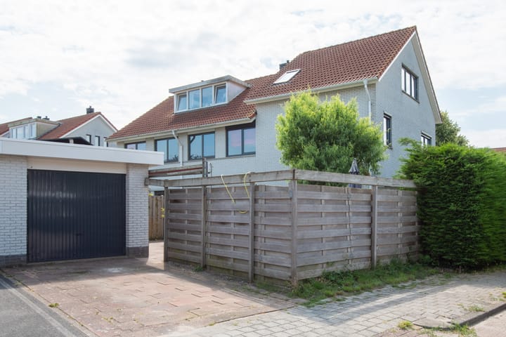 Foto 47 van Renoirhof 99