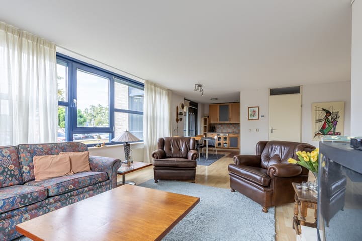 Foto 9 van Stationsweg 1-B