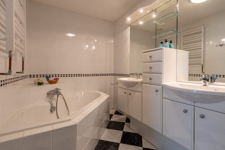 Foto 11 van Stationsweg 1-B