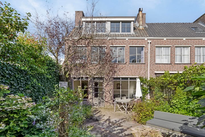 Foto 6 van St Lebuinuslaan 30