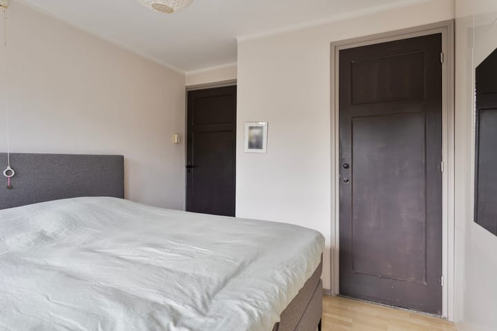 Foto 24 van St Lebuinuslaan 30