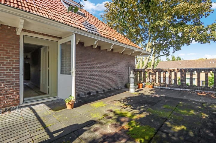 Foto 52 van Jetze Veldstraweg 43