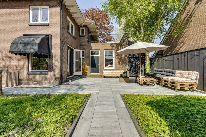 Foto 68 van Jetze Veldstraweg 43