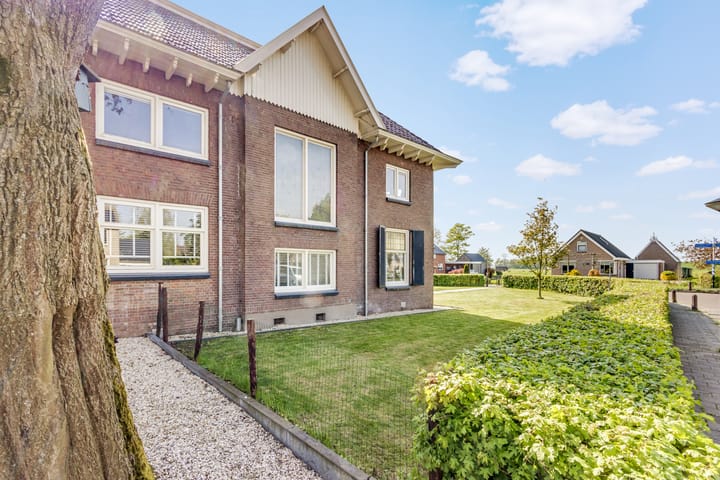 Foto 78 van Jetze Veldstraweg 43