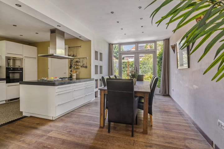 Foto 4 van Binnewiertzstraat 1-A