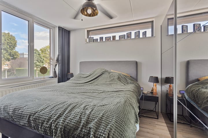 Foto 4 van Roodkapje 100