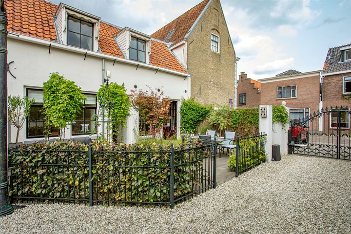 Bekijk foto 49 van Leeuweringerstraat 55