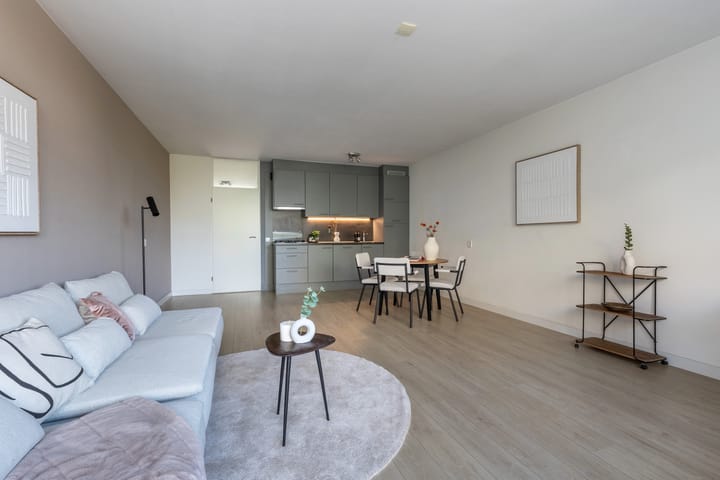 Photo 16 of Larenseweg 157-26