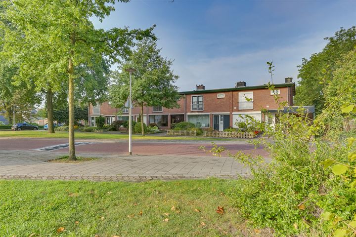 View photo 26 of Burgemeester Wallerstraat 22