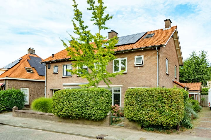 Koopwoningen - huizen te koop in [Funda]