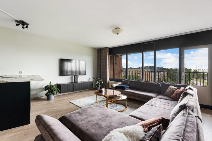 Foto 1 van Veeartsweg 49