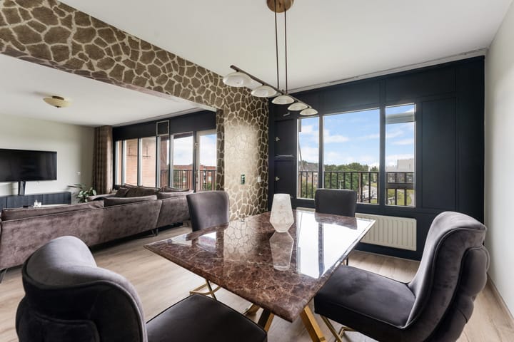 Foto 23 van Veeartsweg 49