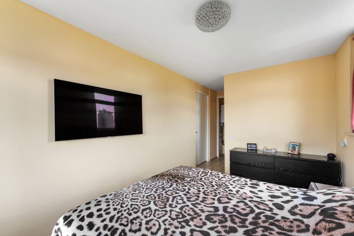 Foto 26 van Veeartsweg 49