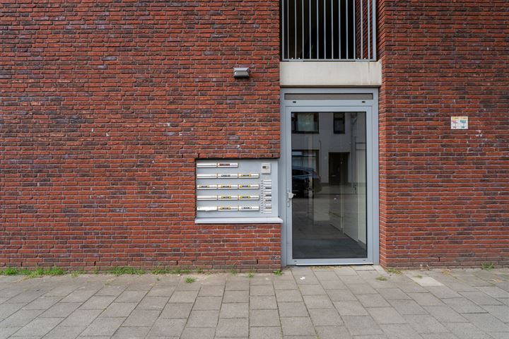 Bekijk foto 30 van Veestraat 131-04