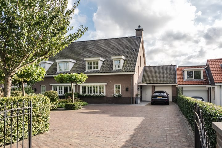 Photo 1 of Oude Kruisweg 130