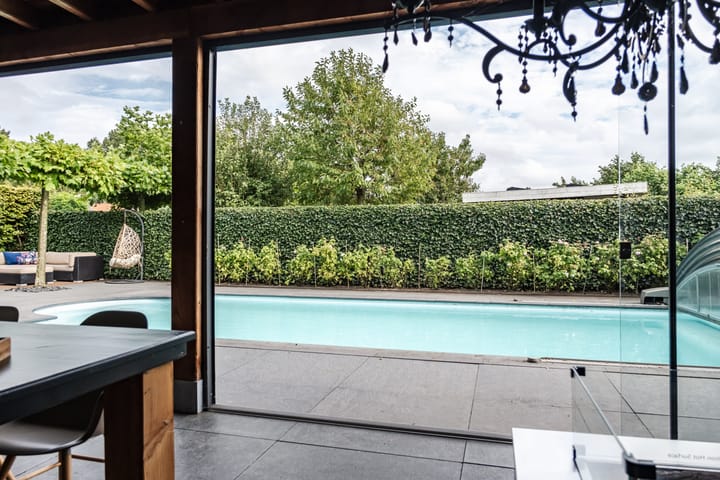 Photo 37 of Oude Kruisweg 130