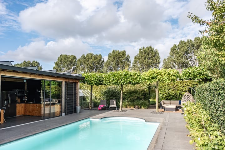 Photo 39 of Oude Kruisweg 130