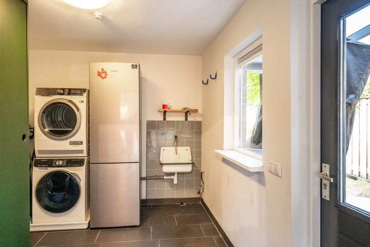 Foto 13 van Molengraaf 31