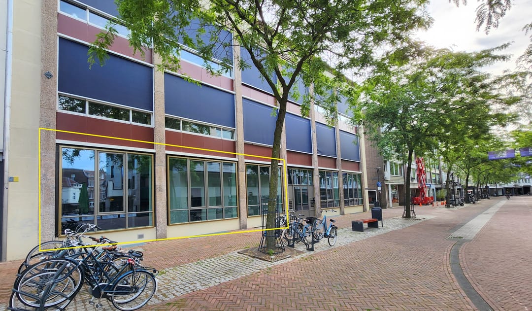 Foto 1 van Gele Rijders Plein 16-2