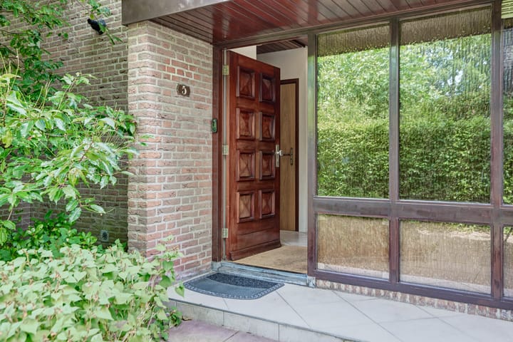 Photo 18 of van Bronckhorststraat 5