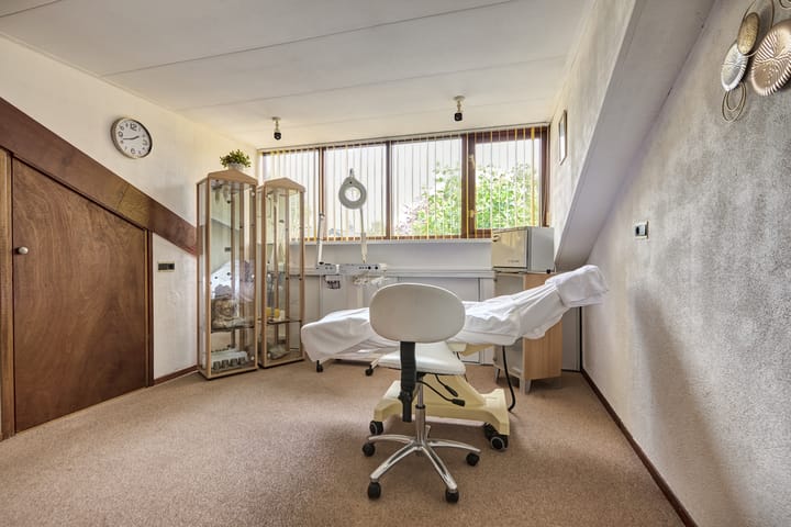 Photo 44 of van Bronckhorststraat 5