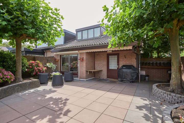 Photo 54 of van Bronckhorststraat 5