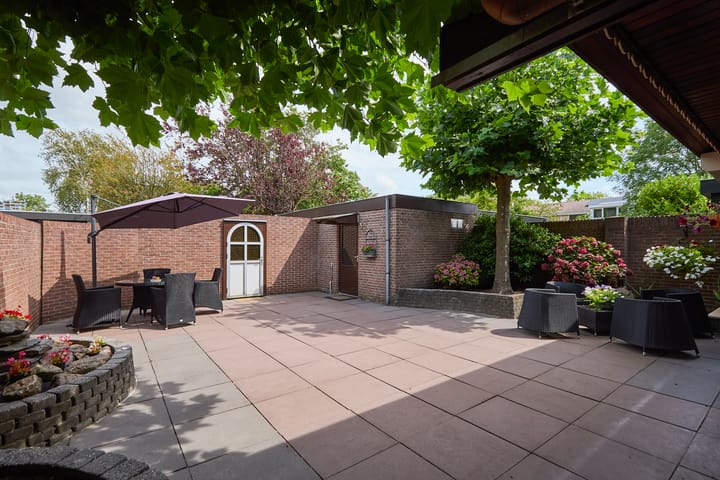 Photo 57 of van Bronckhorststraat 5