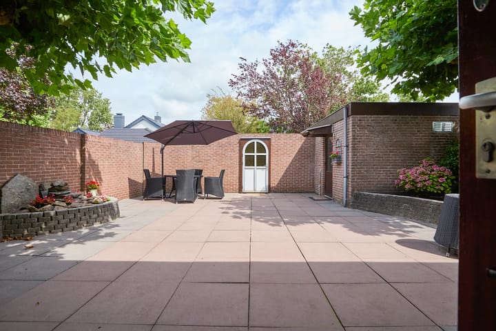 Photo 58 of van Bronckhorststraat 5