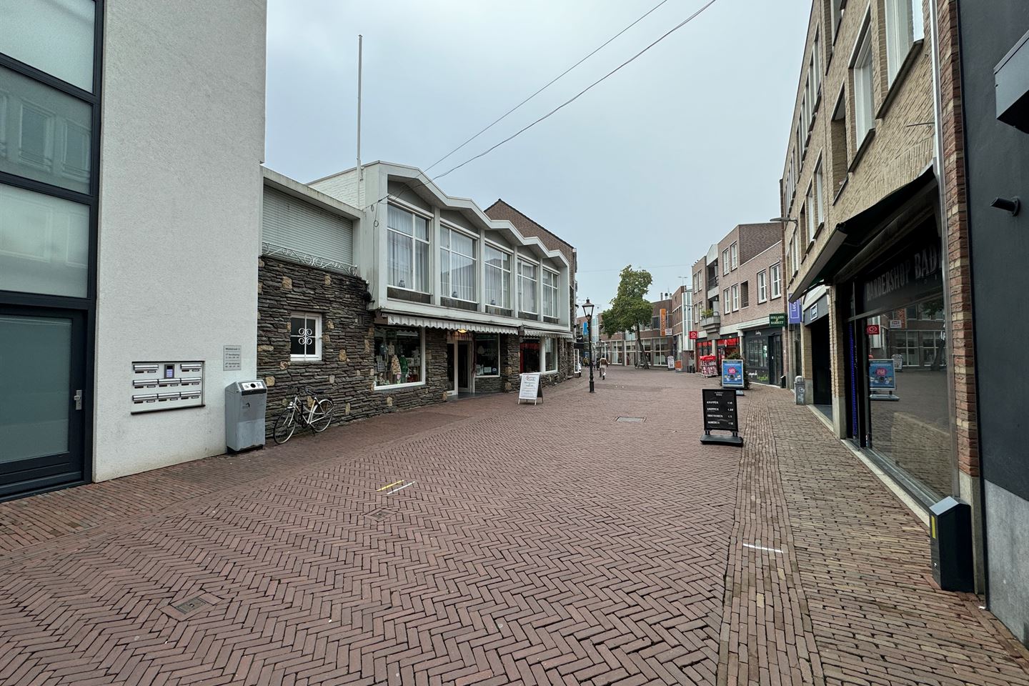 Bekijk foto 2 van Walstraat 4