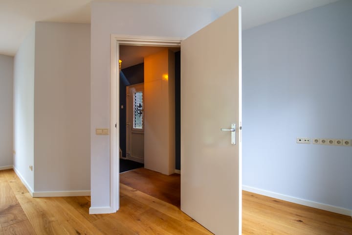 Foto 8 van Zeedistelstraat 9