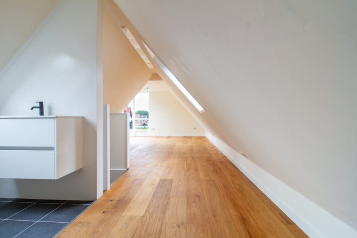 Foto 35 van Zeedistelstraat 9