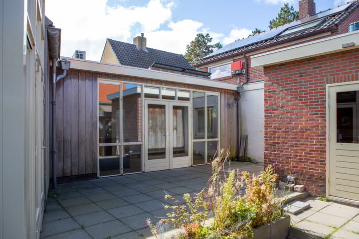 Foto 42 van Zeedistelstraat 9