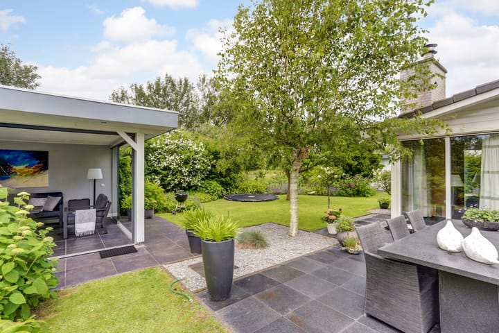 Foto 34 van Titan 43