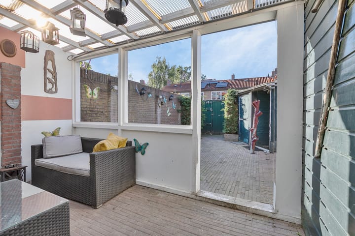 Foto 24 van Roggeveenstraat 10