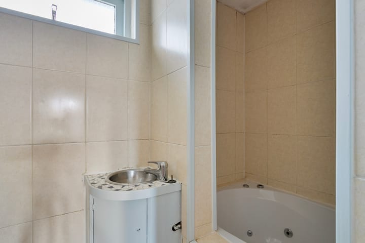 Foto 17 van Roggeveenstraat 10