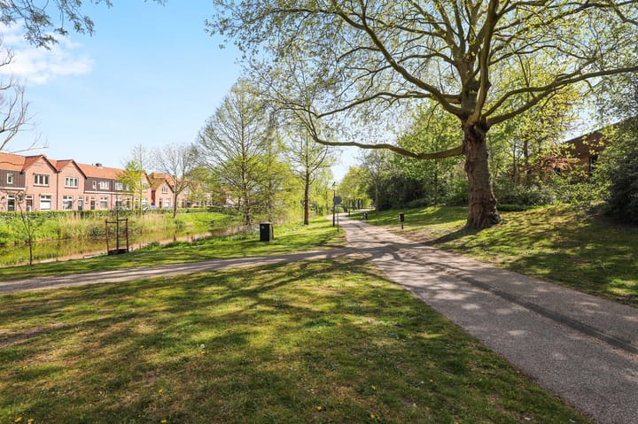 Foto 32 van Roggeveenstraat 10