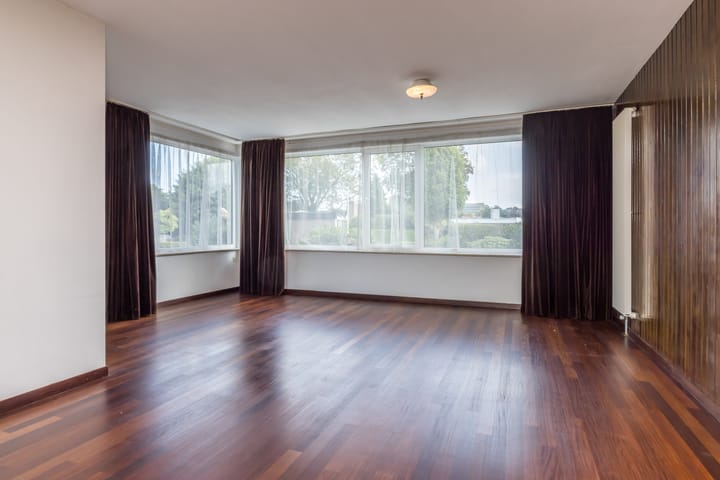 Foto 2 van W. Schweitzerlaan 20