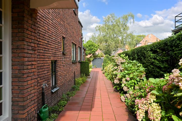 View photo 25 of Prinsenweg 68