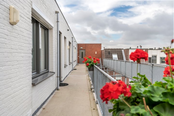 Bekijk foto 4 van Zandstraat 82-15