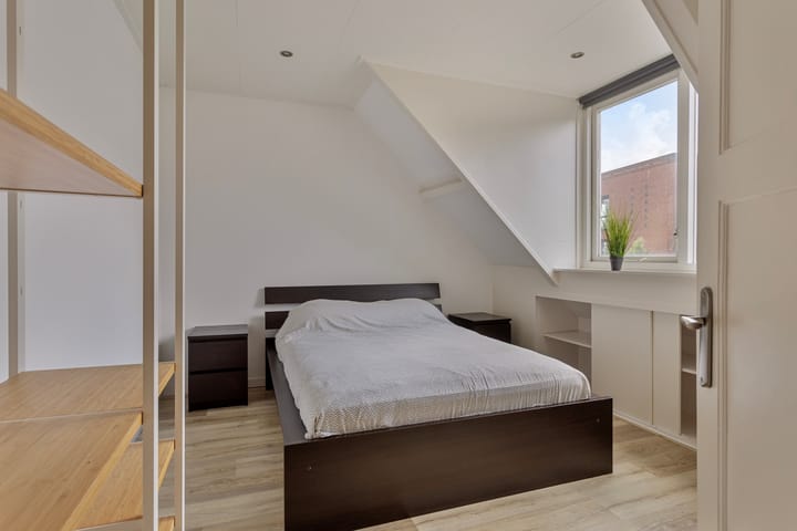 Foto 27 van Helper Westsingel 80-A