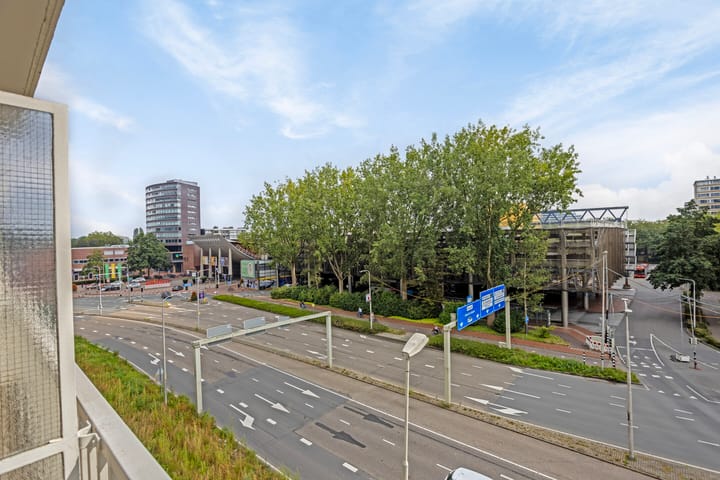 Foto 13 van Mr. F.A. van Hallweg 138